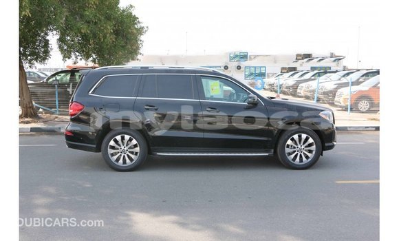 Buy Import Mercedes-Benz 190 (W201) Black Car in Import - Dubai in Attapeu Province Buy Import Mercedes-Benz 190 (W201) Black Car in Import - Dubai in Attapeu Province
