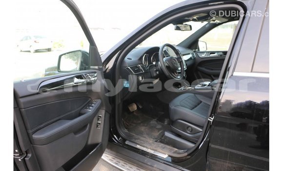 Buy Import Mercedes-Benz 190 (W201) Black Car in Import - Dubai in Attapeu Province Buy Import Mercedes-Benz 190 (W201) Black Car in Import - Dubai in Attapeu Province