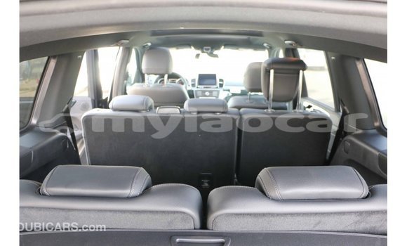 Buy Import Mercedes-Benz 190 (W201) Black Car in Import - Dubai in Attapeu Province Buy Import Mercedes-Benz 190 (W201) Black Car in Import - Dubai in Attapeu Province