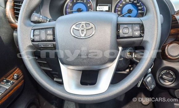 Buy Import Toyota Hilux White Car in Import - Dubai in Attapeu Province Buy Import Toyota Hilux White Car in Import - Dubai in Attapeu Province