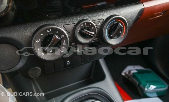 Buy Import Toyota Hilux White Car in Import - Dubai in Attapeu Province Buy Import Toyota Hilux White Car in Import - Dubai in Attapeu Province