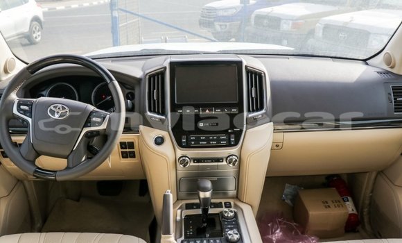 Buy Import Toyota Land Cruiser Black Car in Import - Dubai in Attapeu Province Buy Import Toyota Land Cruiser Black Car in Import - Dubai in Attapeu Province