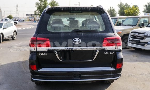 Buy Import Toyota Land Cruiser Black Car in Import - Dubai in Attapeu Province Buy Import Toyota Land Cruiser Black Car in Import - Dubai in Attapeu Province