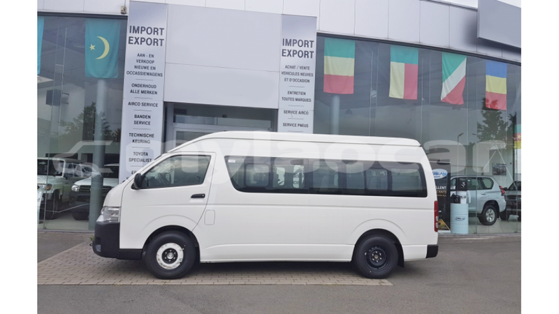 Big with watermark toyota hiace attapeu province import dubai 2367