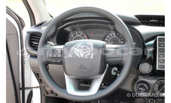 Buy Import Toyota Hilux White Car in Import - Dubai in Attapeu Province Buy Import Toyota Hilux White Car in Import - Dubai in Attapeu Province