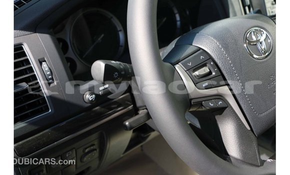 Buy Import Toyota Land Cruiser Black Car in Import - Dubai in Attapeu Province Buy Import Toyota Land Cruiser Black Car in Import - Dubai in Attapeu Province