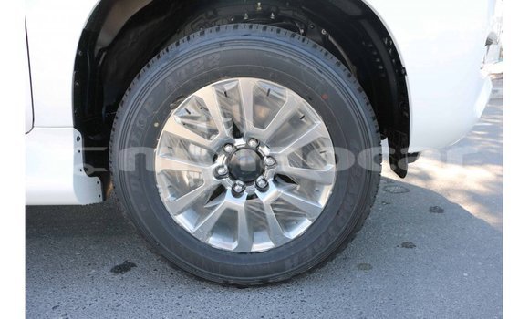 Buy Import Toyota Prado White Car in Import - Dubai in Attapeu Province Buy Import Toyota Prado White Car in Import - Dubai in Attapeu Province