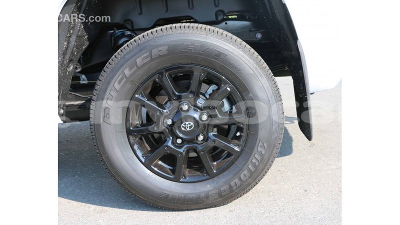 Big with watermark toyota tundra attapeu province import dubai 2373