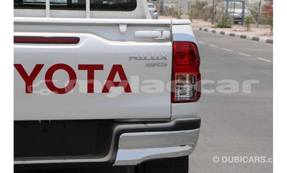Buy Import Toyota Hilux White Car in Import - Dubai in Attapeu Province Buy Import Toyota Hilux White Car in Import - Dubai in Attapeu Province