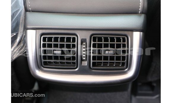 Buy Import Toyota Hilux White Car in Import - Dubai in Attapeu Province Buy Import Toyota Hilux White Car in Import - Dubai in Attapeu Province