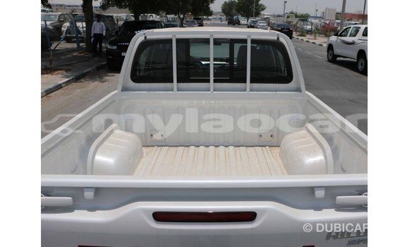 Buy Import Toyota Hilux White Car in Import - Dubai in Attapeu Province Buy Import Toyota Hilux White Car in Import - Dubai in Attapeu Province