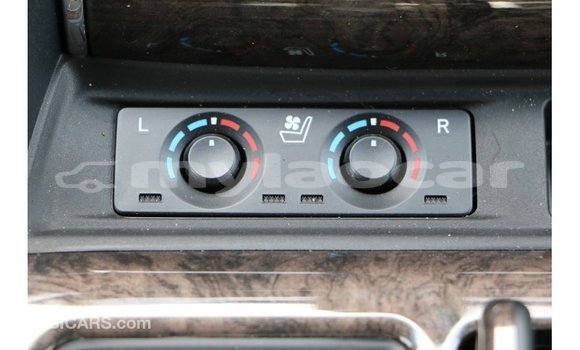 Buy Import Toyota Alphard White Car in Import - Dubai in Attapeu Province Buy Import Toyota Alphard White Car in Import - Dubai in Attapeu Province