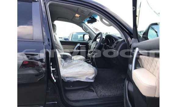 Buy Import Toyota Land Cruiser Black Car in Import - Dubai in Attapeu Province Buy Import Toyota Land Cruiser Black Car in Import - Dubai in Attapeu Province