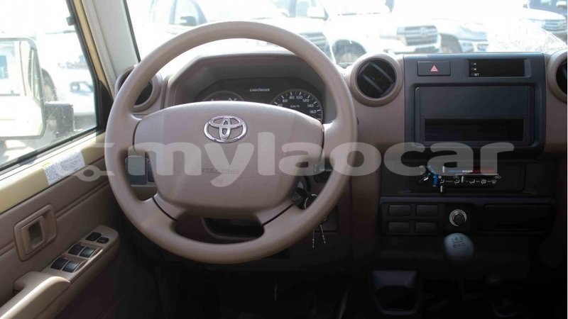 Big with watermark toyota land cruiser attapeu province import dubai 2383