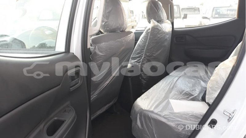 Big with watermark mitsubishi l200 attapeu province import dubai 2384