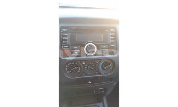 Buy Import Mitsubishi L200 White Car in Import - Dubai in Attapeu Province Buy Import Mitsubishi L200 White Car in Import - Dubai in Attapeu Province