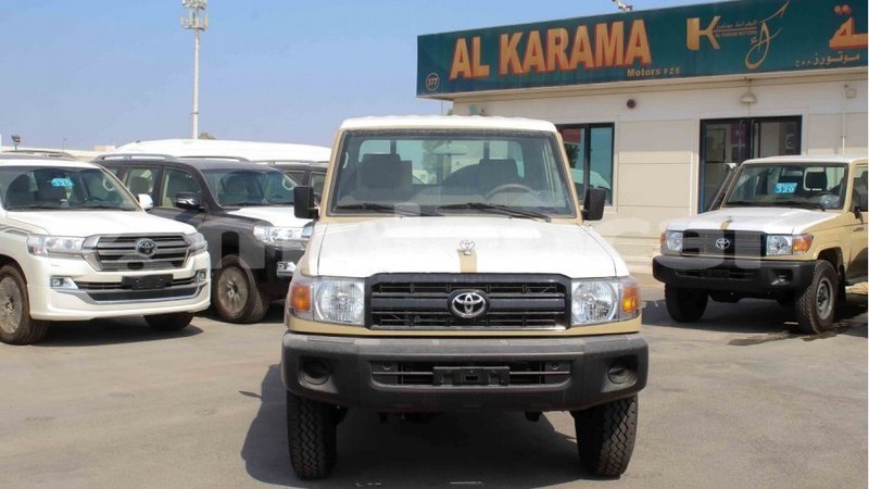 Big with watermark toyota land cruiser attapeu province import dubai 2389