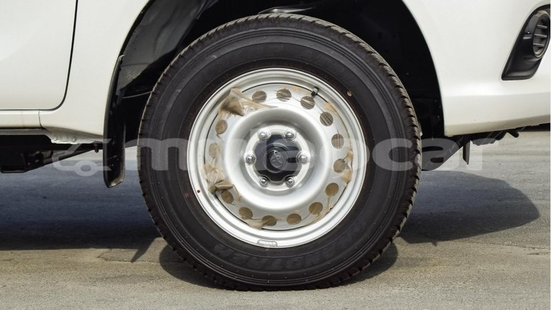 Big with watermark toyota hilux attapeu province import dubai 2392