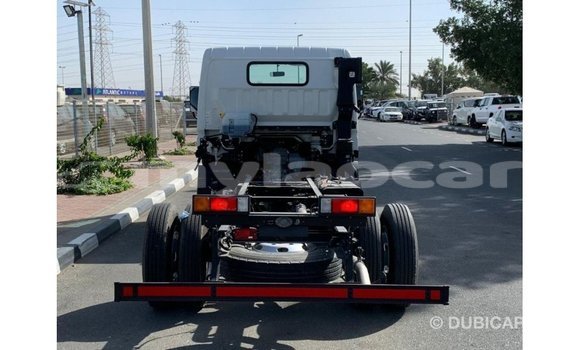 Acheter Import Voiture Mitsubishi i Blanc à Import - Dubai, Attapeu Province Acheter Import Voiture Mitsubishi i Blanc à Import - Dubai, Attapeu Province