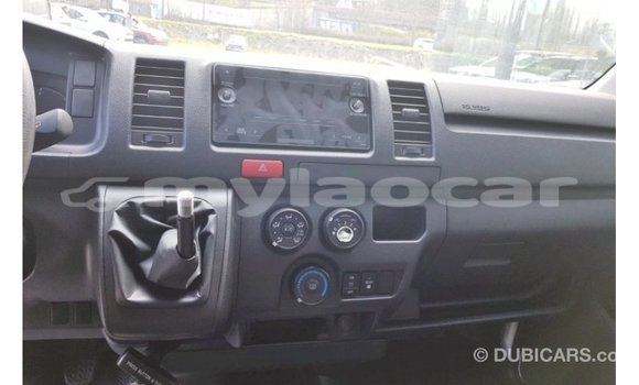 Buy Import Toyota Hiace White Car in Import - Dubai in Attapeu Province Buy Import Toyota Hiace White Car in Import - Dubai in Attapeu Province