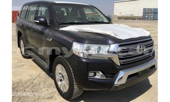 Acheter Import Voiture Toyota Land Cruiser Noir à Import - Dubai, Attapeu Province Acheter Import Voiture Toyota Land Cruiser Noir à Import - Dubai, Attapeu Province