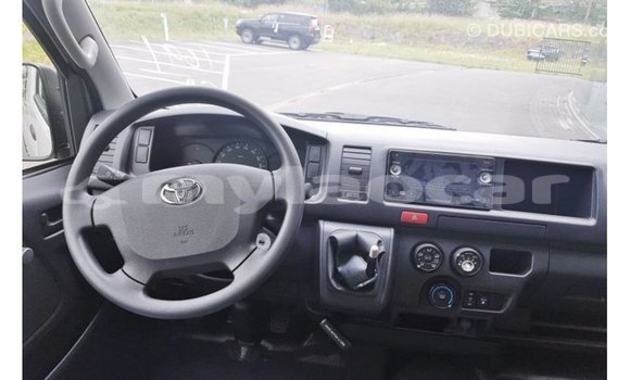 Buy Import Toyota Hiace White Car in Import - Dubai in Attapeu Province Buy Import Toyota Hiace White Car in Import - Dubai in Attapeu Province
