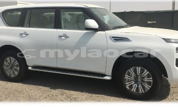 Buy Import Nissan Patrol White Car in Import - Dubai in Attapeu Province Buy Import Nissan Patrol White Car in Import - Dubai in Attapeu Province