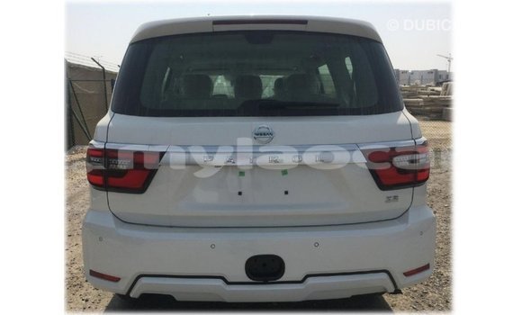 Buy Import Nissan Patrol White Car in Import - Dubai in Attapeu Province Buy Import Nissan Patrol White Car in Import - Dubai in Attapeu Province