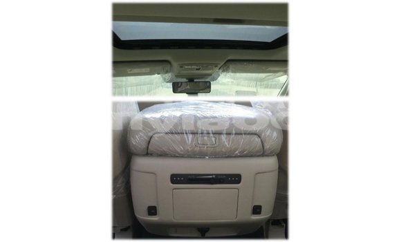 Buy Import Nissan Patrol White Car in Import - Dubai in Attapeu Province Buy Import Nissan Patrol White Car in Import - Dubai in Attapeu Province