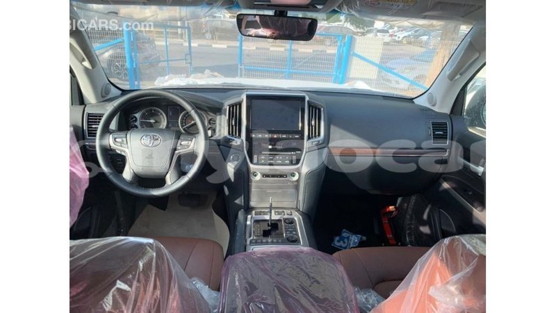 Big with watermark toyota land cruiser attapeu province import dubai 2409