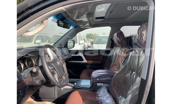 Buy Import Toyota Land Cruiser Black Car in Import - Dubai in Attapeu Province Buy Import Toyota Land Cruiser Black Car in Import - Dubai in Attapeu Province