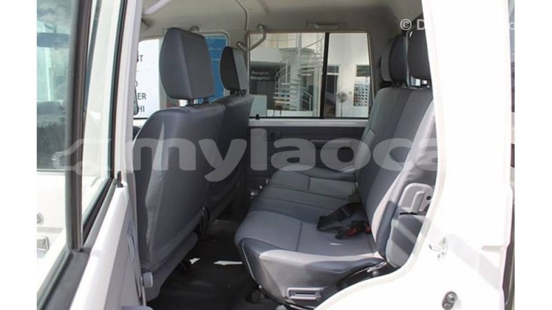 Big with watermark toyota land cruiser attapeu province import dubai 2415