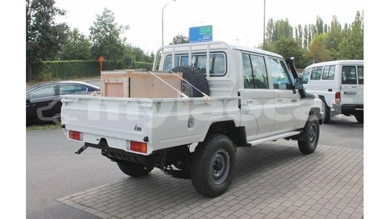 Big with watermark toyota land cruiser attapeu province import dubai 2415