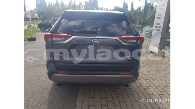 Big with watermark toyota 4runner attapeu province import dubai 2418