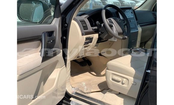 Buy Import Toyota Land Cruiser Black Car in Import - Dubai in Attapeu Province Buy Import Toyota Land Cruiser Black Car in Import - Dubai in Attapeu Province