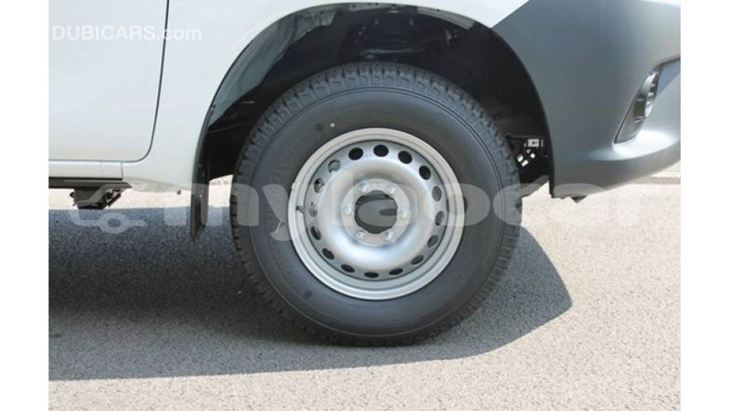 Big with watermark toyota hilux attapeu province import dubai 2422