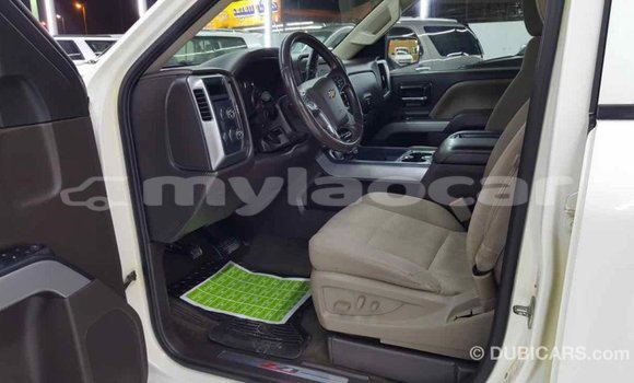 Buy Import Chevrolet Silverado White Car in Import - Dubai in Attapeu Province Buy Import Chevrolet Silverado White Car in Import - Dubai in Attapeu Province