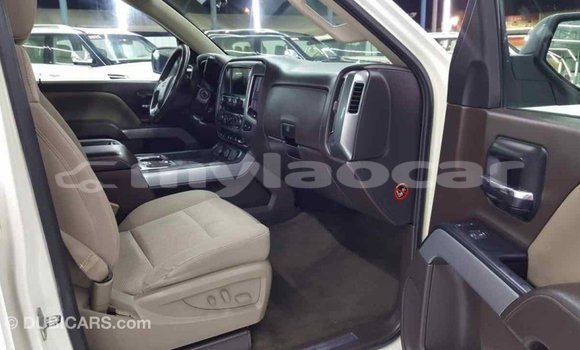 Buy Import Chevrolet Silverado White Car in Import - Dubai in Attapeu Province Buy Import Chevrolet Silverado White Car in Import - Dubai in Attapeu Province