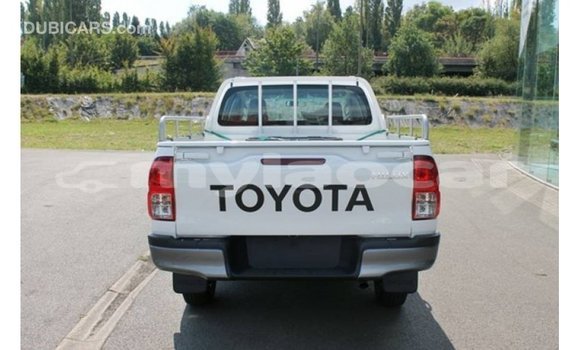 Buy Import Toyota Hilux White Car in Import - Dubai in Attapeu Province Buy Import Toyota Hilux White Car in Import - Dubai in Attapeu Province