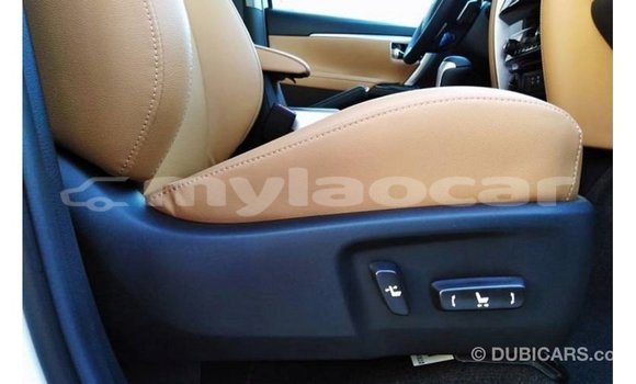 Buy Import Toyota Fortuner White Car in Import - Dubai in Attapeu Province Buy Import Toyota Fortuner White Car in Import - Dubai in Attapeu Province