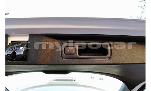 Buy Import Toyota Fortuner White Car in Import - Dubai in Attapeu Province Buy Import Toyota Fortuner White Car in Import - Dubai in Attapeu Province