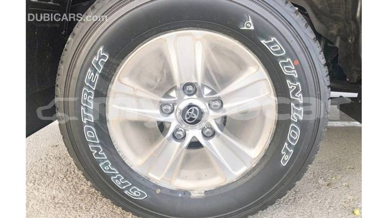 Big with watermark toyota land cruiser attapeu province import dubai 2449