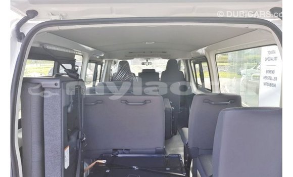 Buy Import Toyota Hiace White Car in Import - Dubai in Attapeu Province Buy Import Toyota Hiace White Car in Import - Dubai in Attapeu Province
