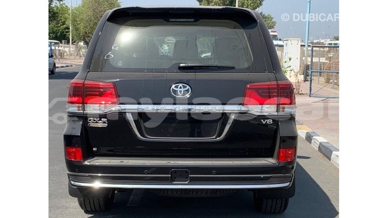Big with watermark toyota land cruiser attapeu province import dubai 2452