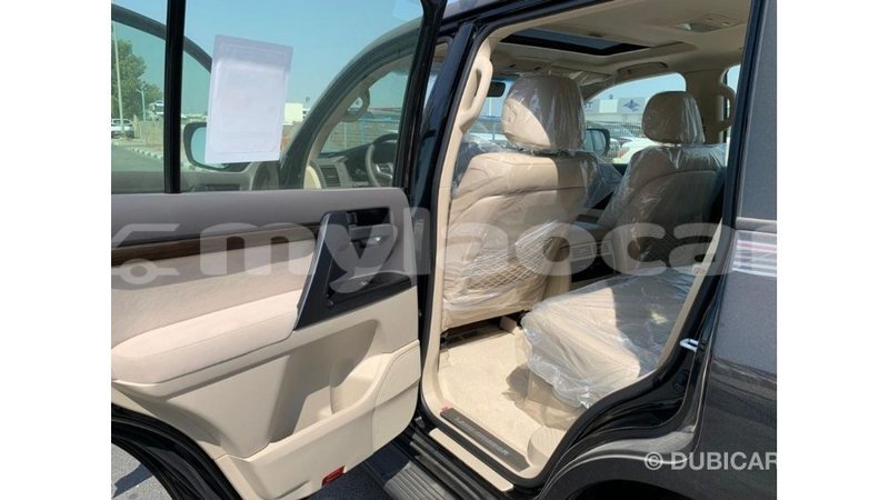 Big with watermark toyota land cruiser attapeu province import dubai 2452