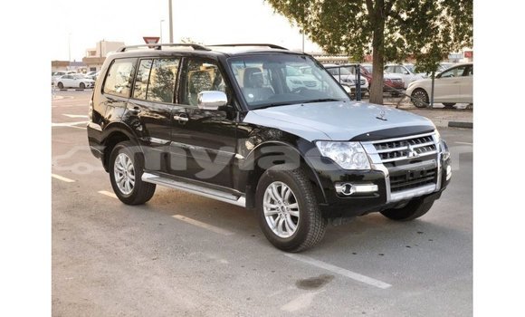 Buy Import Mitsubishi Pajero Black Car in Import - Dubai in Attapeu Province Buy Import Mitsubishi Pajero Black Car in Import - Dubai in Attapeu Province