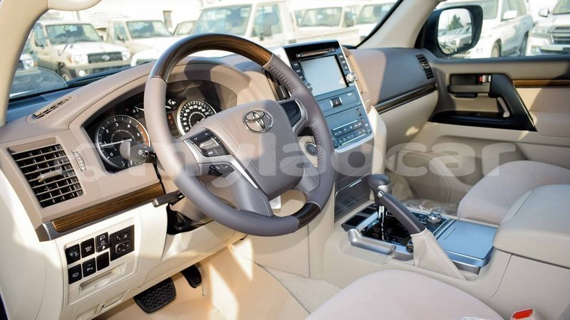 Big with watermark toyota land cruiser attapeu province import dubai 2464