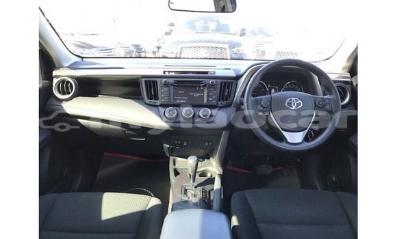 Buy Import Toyota 4Runner White Car in Import - Dubai in Attapeu Province Buy Import Toyota 4Runner White Car in Import - Dubai in Attapeu Province