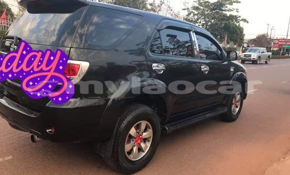 Buy Used Toyota 4Runner Black Car in Vientiane in Vientiane Province Buy Used Toyota 4Runner Black Car in Vientiane in Vientiane Province
