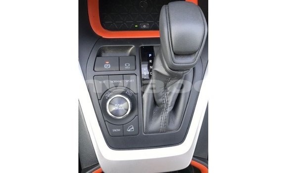 Acheter Import Voiture Toyota 4Runner Noir à Import - Dubai, Attapeu Province Acheter Import Voiture Toyota 4Runner Noir à Import - Dubai, Attapeu Province